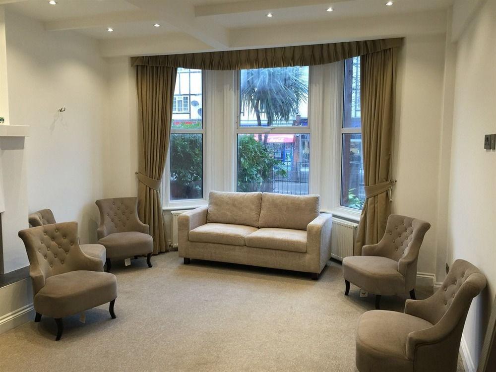 Acton Hill Hotel Ealing Εξωτερικό φωτογραφία