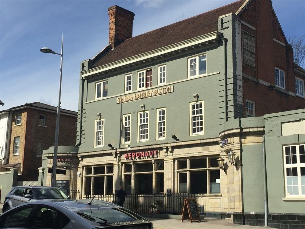 Acton Hill Hotel Ealing Εξωτερικό φωτογραφία