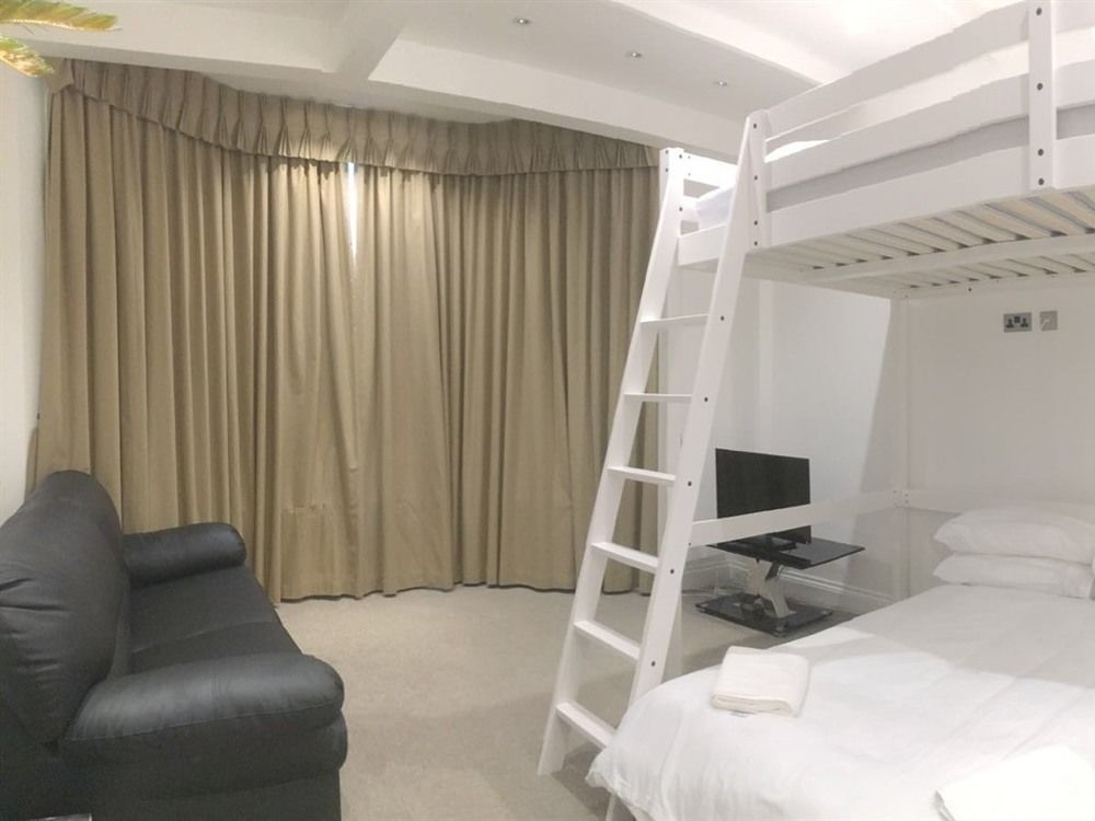 Acton Hill Hotel Ealing Εξωτερικό φωτογραφία