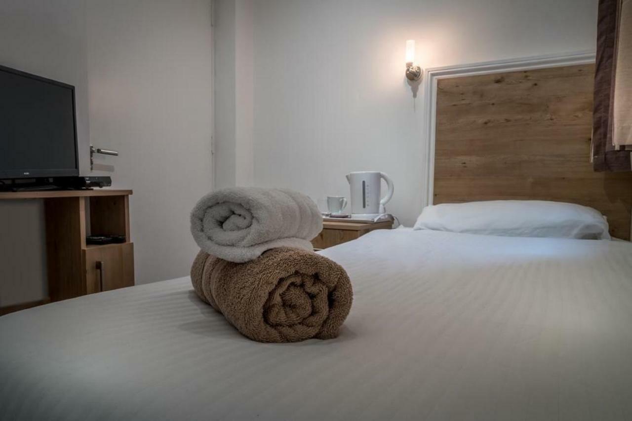 Acton Hill Hotel Ealing Εξωτερικό φωτογραφία